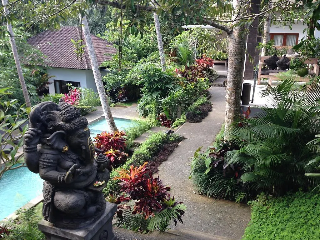 *** Parque de vacaciones The Bali Shanti Ubud Indonesia